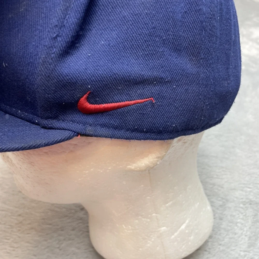 Nike True FCB Barcelona Trucker Hat Cap OSFM Blue Snapback Spanish Soccer FC‎